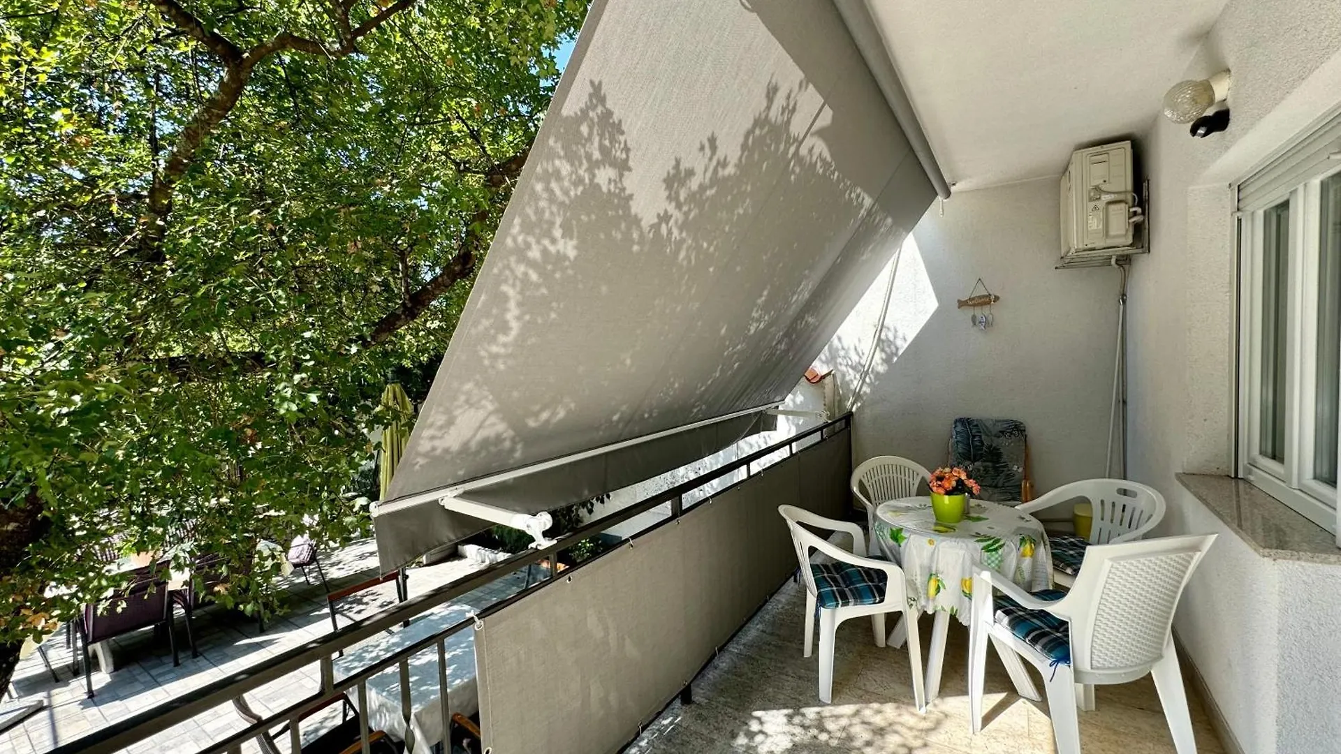 Apartmani Kristina Jadranovo 0*,