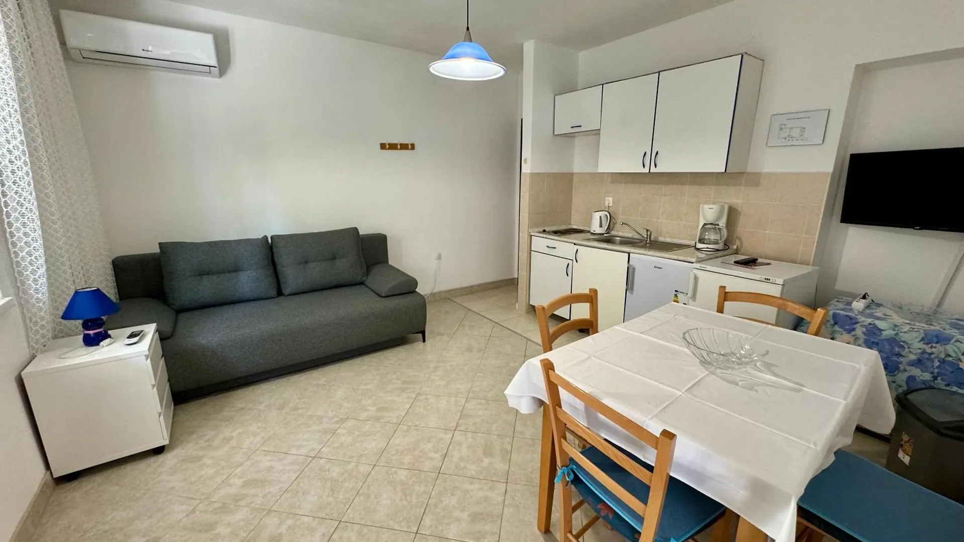 Apartmani Kristina Jadranovo
