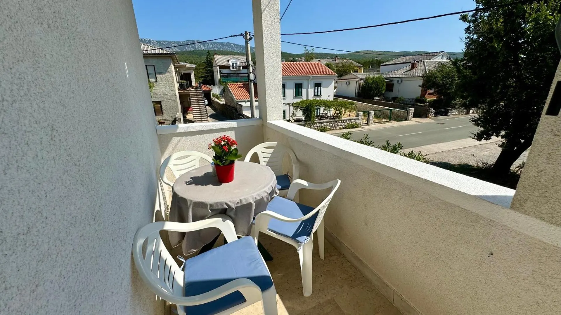 Apartmani Kristina Jadranovo 0*,