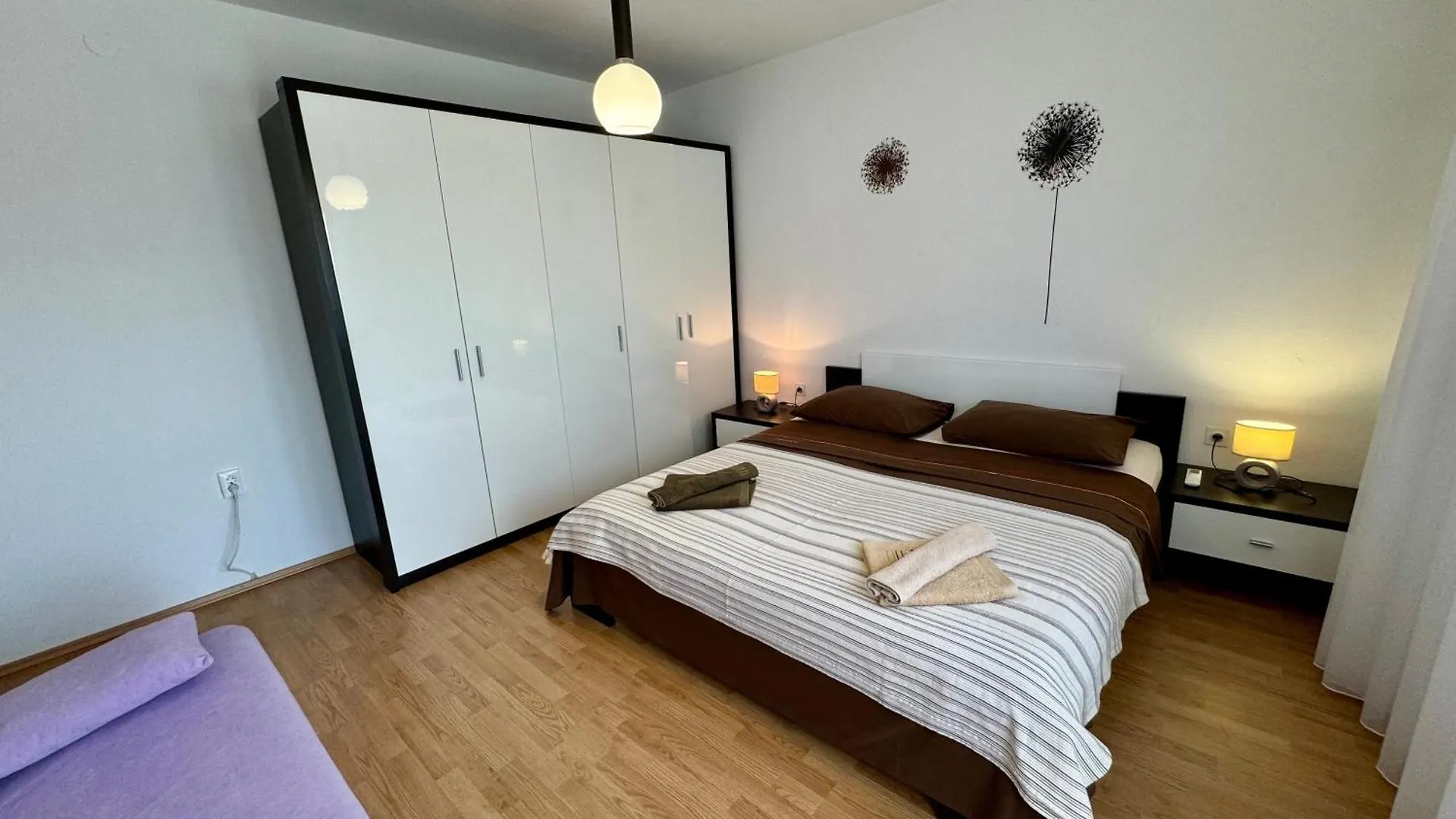 Apartmani Kristina Jadranovo 0*,