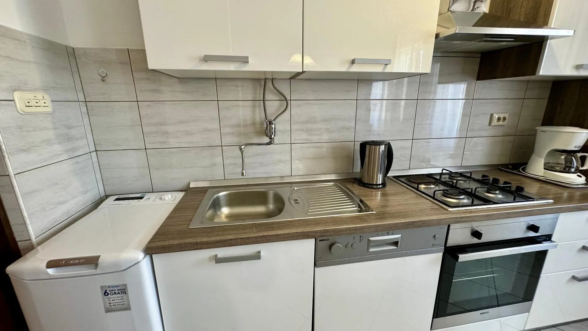 Apartmani Kristina Jadranovo 0*,