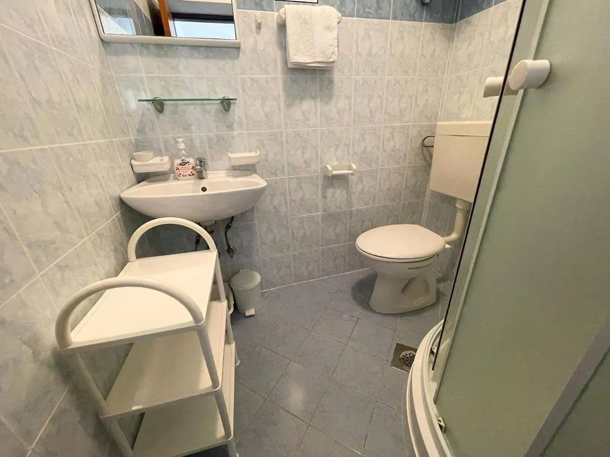 Apartmani Kristina Jadranovo 0*,  Chorvatsko